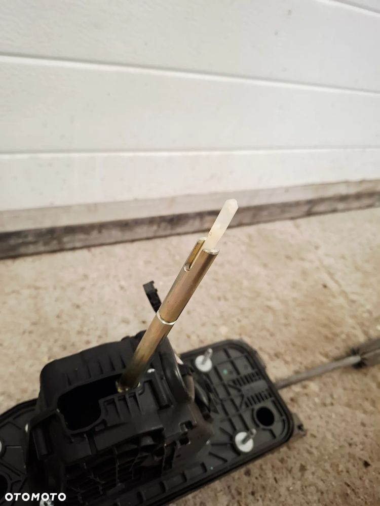 Lewarek Wybieraka Biegów Skrzyni Automatycznej DSG VW Jetta 5K1713025CL - 3