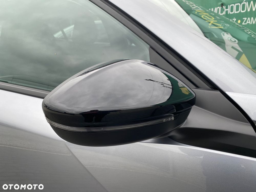Peugeot 2008 BlueHDi 110 Allure - 23