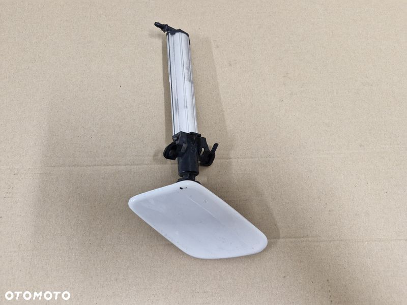 VOLVO S60 2 II SPRYSKIWACZ LAMPY REFLEKTORA LEWY PRZÓD PRZEDNI 3308457 - 2