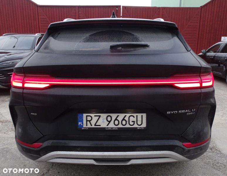 BYD Seal U - 8