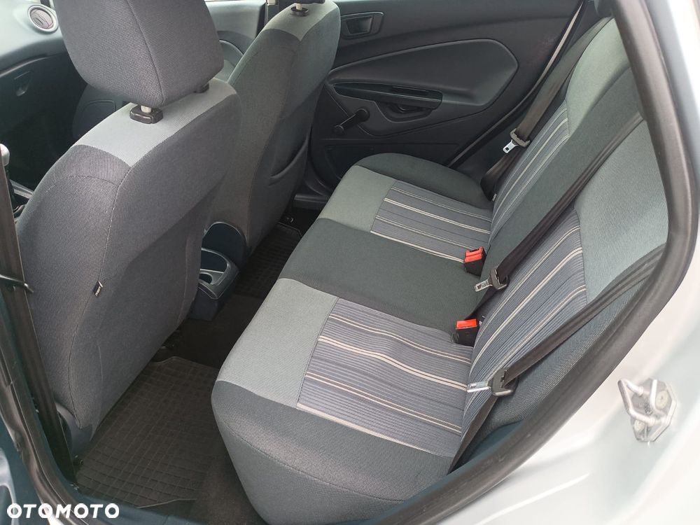 Ford Fiesta 1.25 Celebration - 16