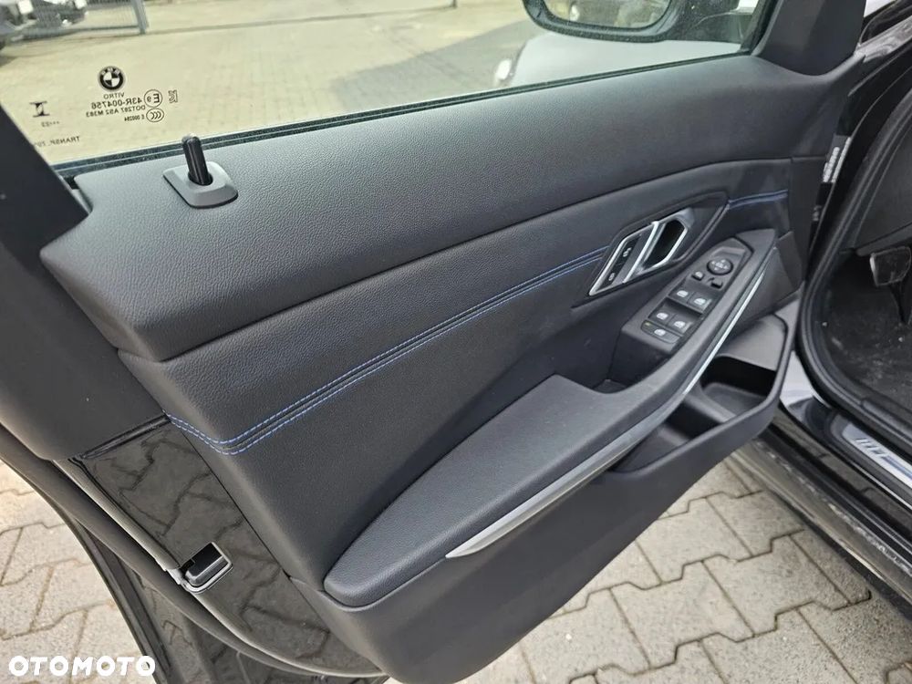 BMW Seria 3 320d xDrive mHEV M Sport sport - 10