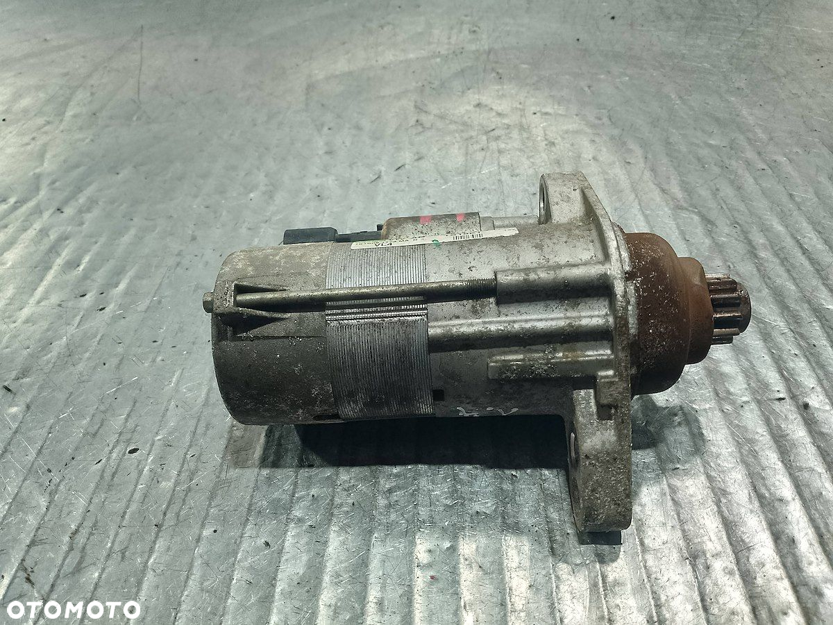 ROZRUSZNIK SKODA FABIA II 045103475C 02Z911023H 1.4 TDI - 6