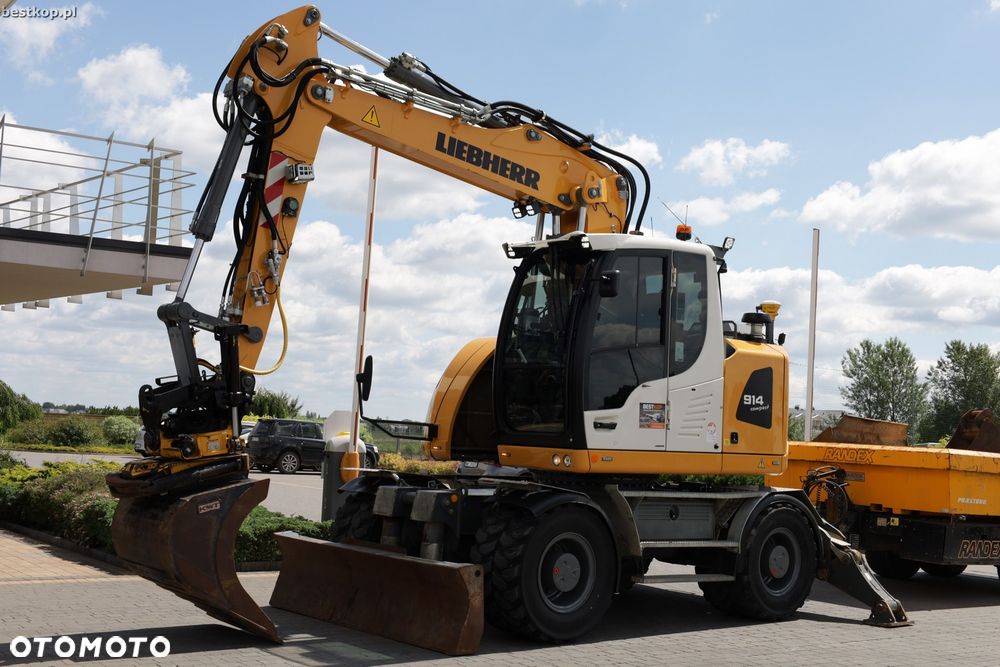 Liebherr A914 Compact - 19
