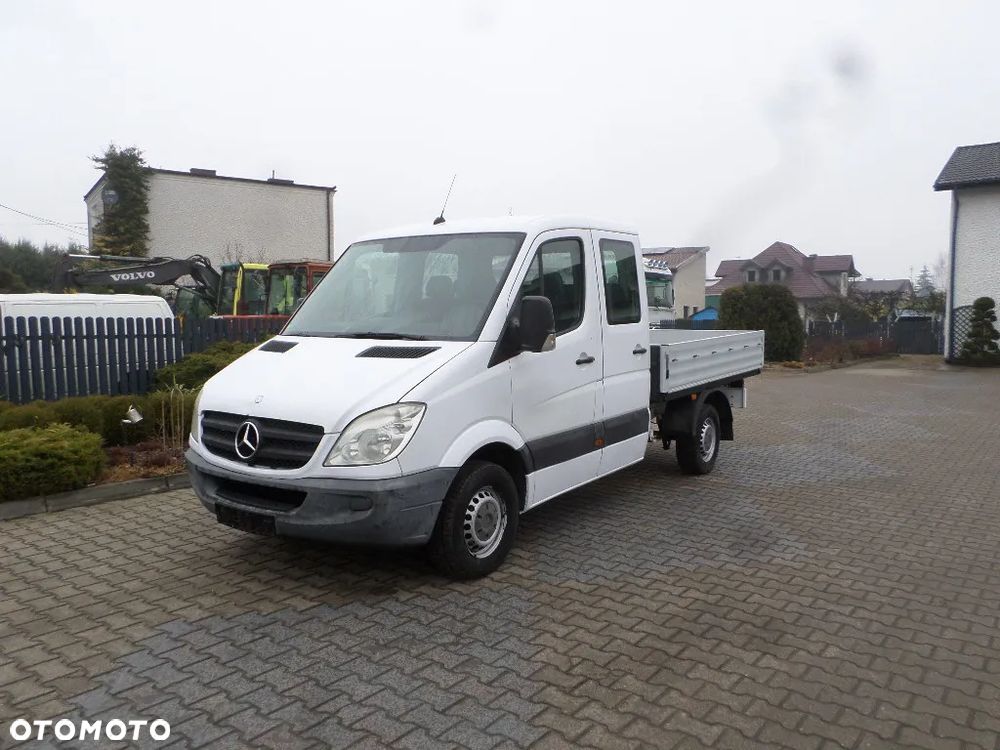 Mercedes-Benz Sprinter - 1