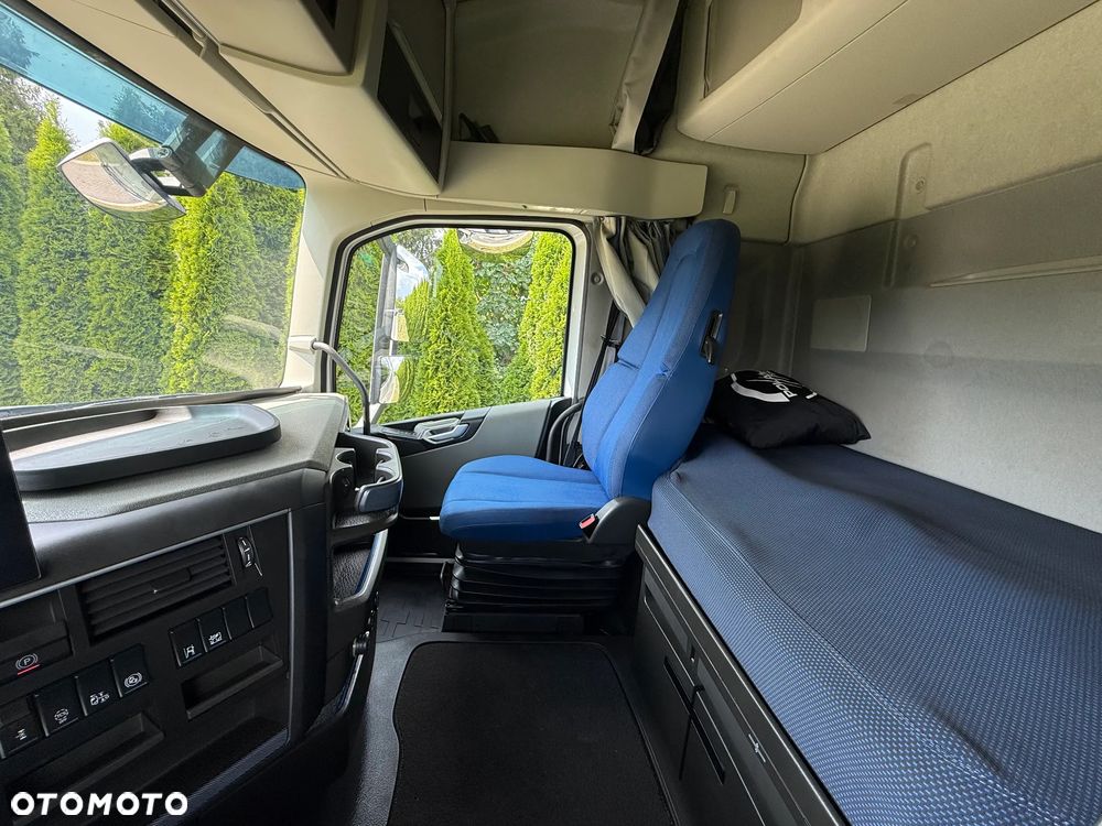 Volvo FH 500 PARK COOL SPOILER I-SAVE - 12