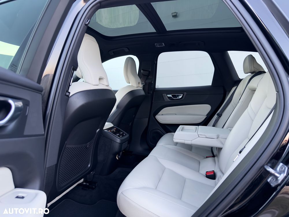 Volvo XC 60 D4 Geartronic Momentum Pro - 20