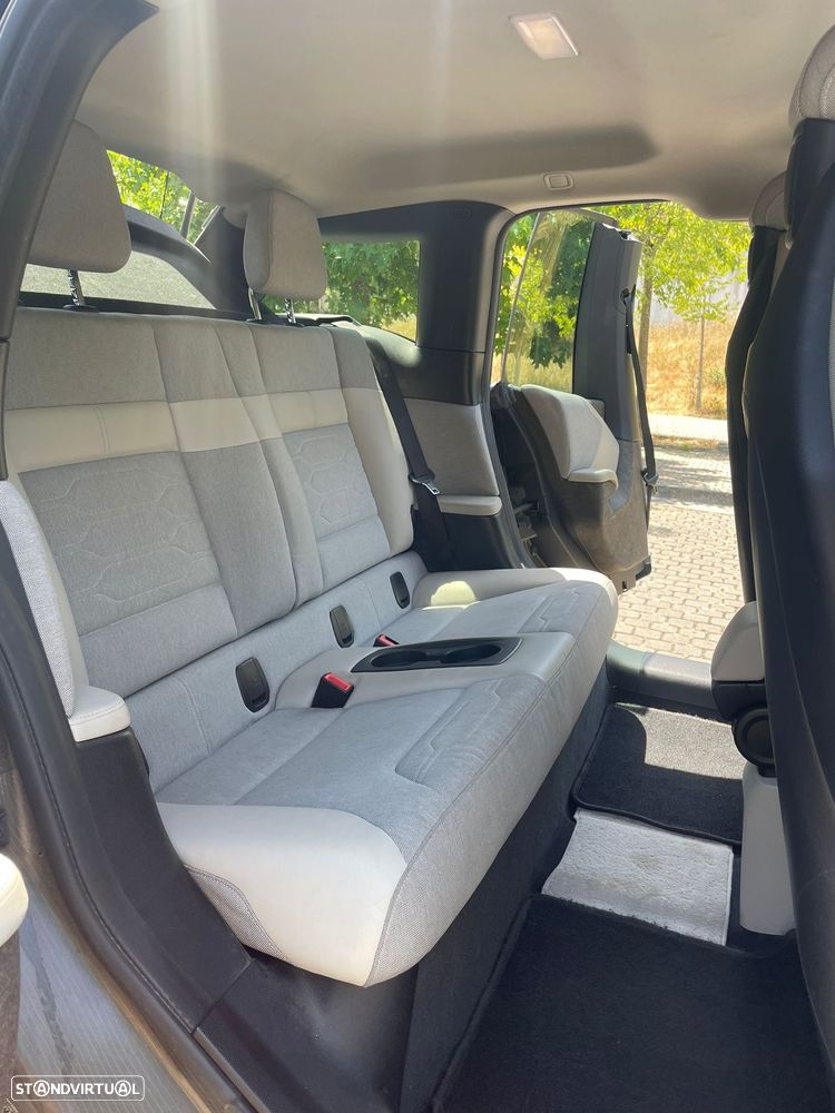 BMW i3 (60 Ah) - 15