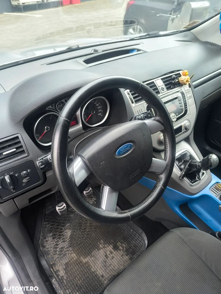 Ford Kuga 2.0 TDCi 4x4 Trend - 9