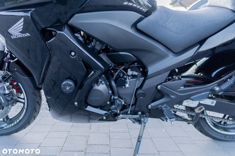 Honda CBF - 34