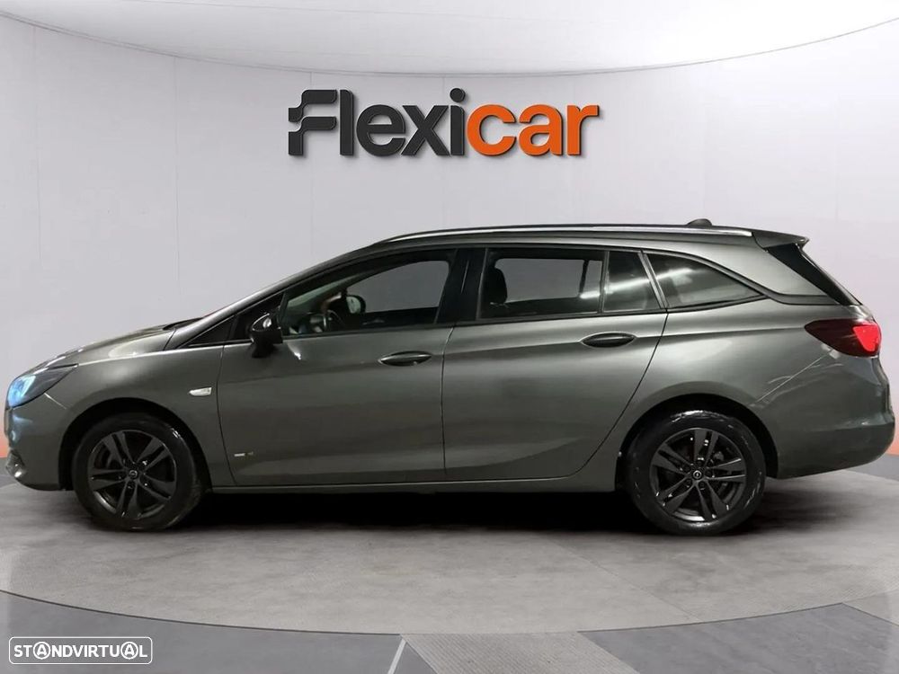 Opel Astra Sports Tourer - 4