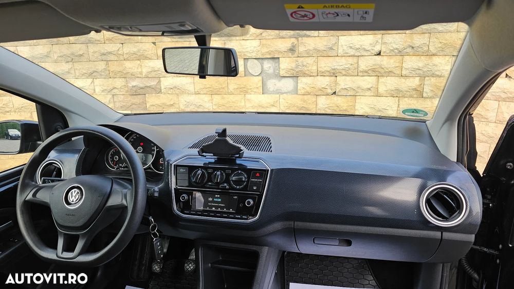 Volkswagen up! BlueMotion Technology club - 9