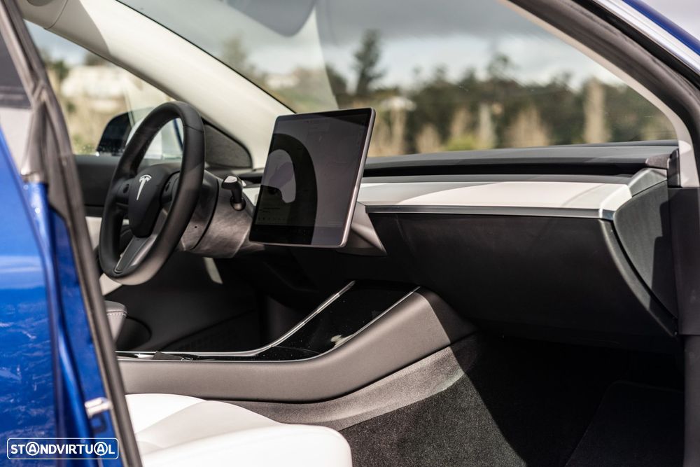 Tesla Model 3 Long Range Tração Integral Premium - 27