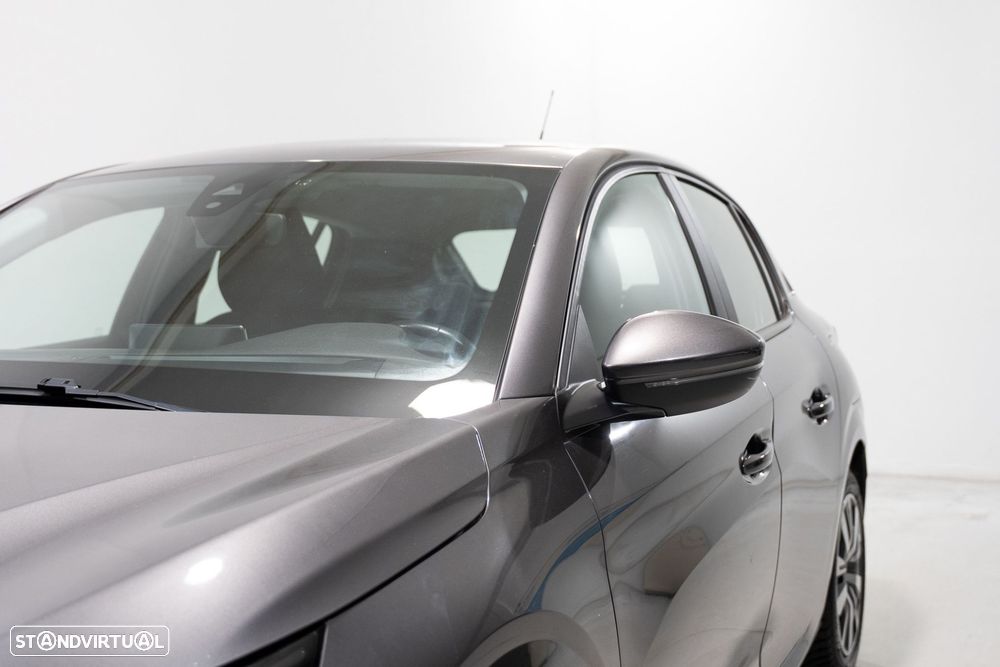 Peugeot 208 1.2 PureTech Allure EAT8 - 6