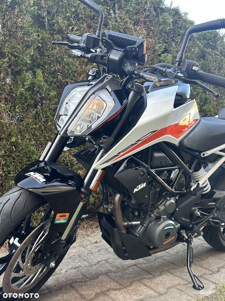 KTM Duke - 11