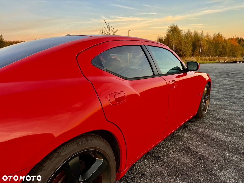 Dodge Charger - 13