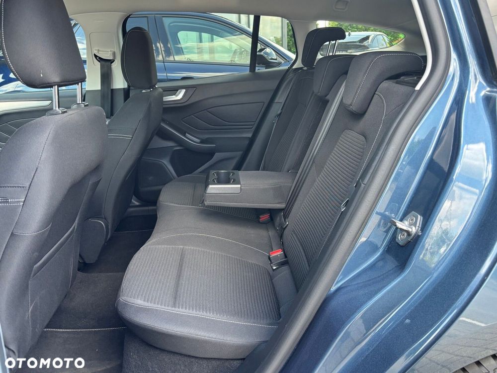 Ford Focus 1.0 EcoBoost mHEV Titanium X - 13