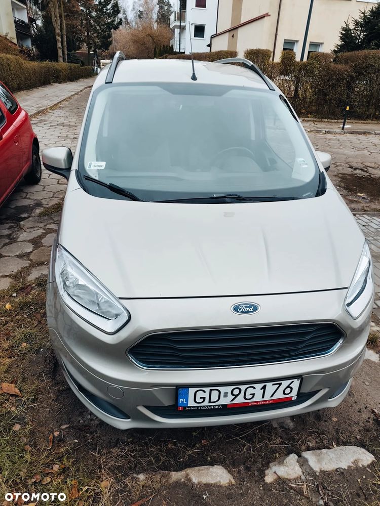 Ford Tourneo Courier 1.6 TDCi Titanium - 14
