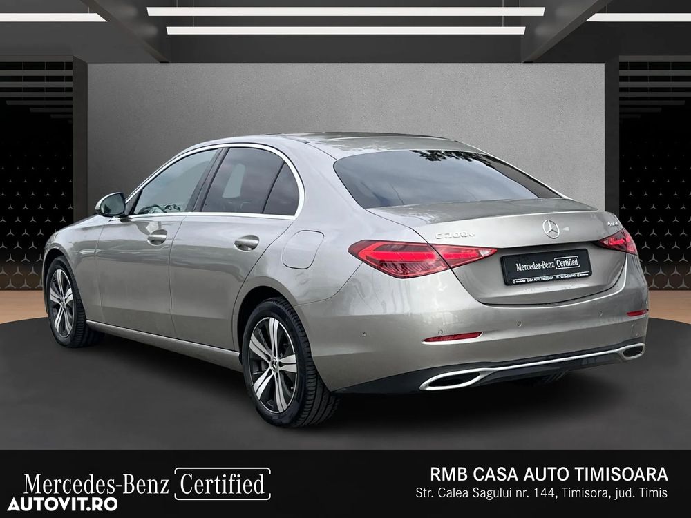 Mercedes-Benz C - 3