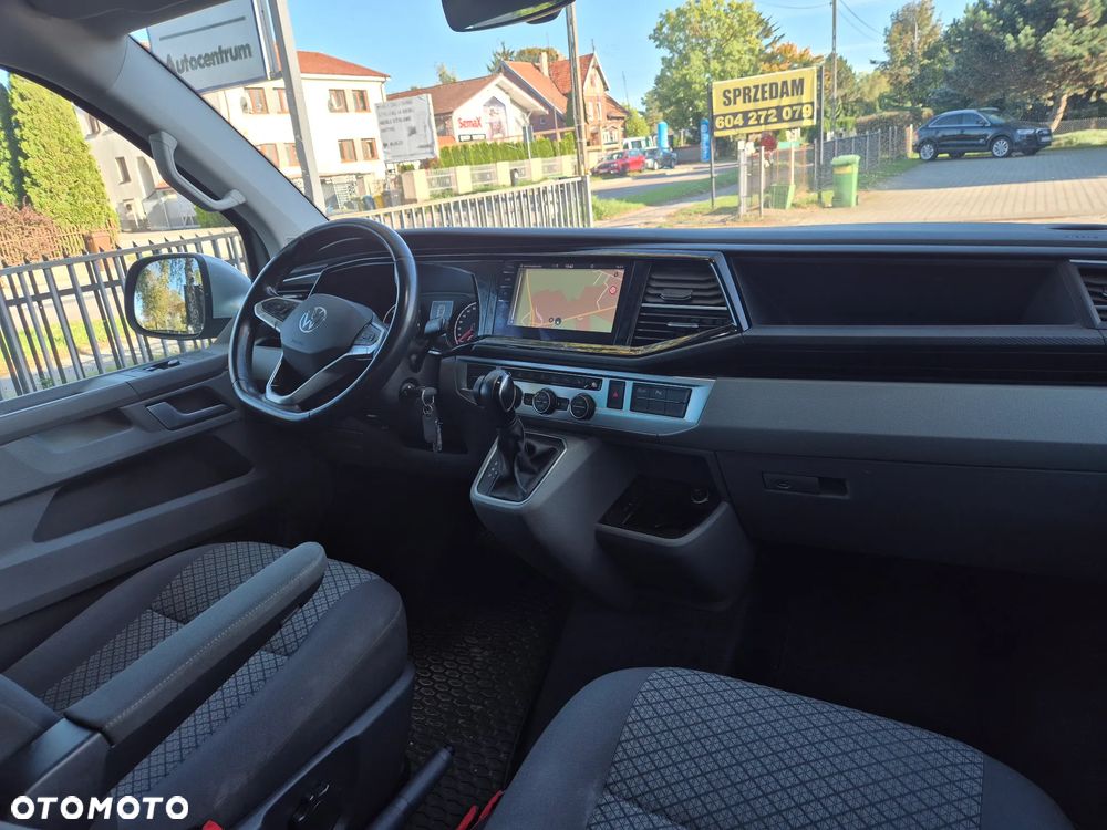 Volkswagen Caravelle - 22