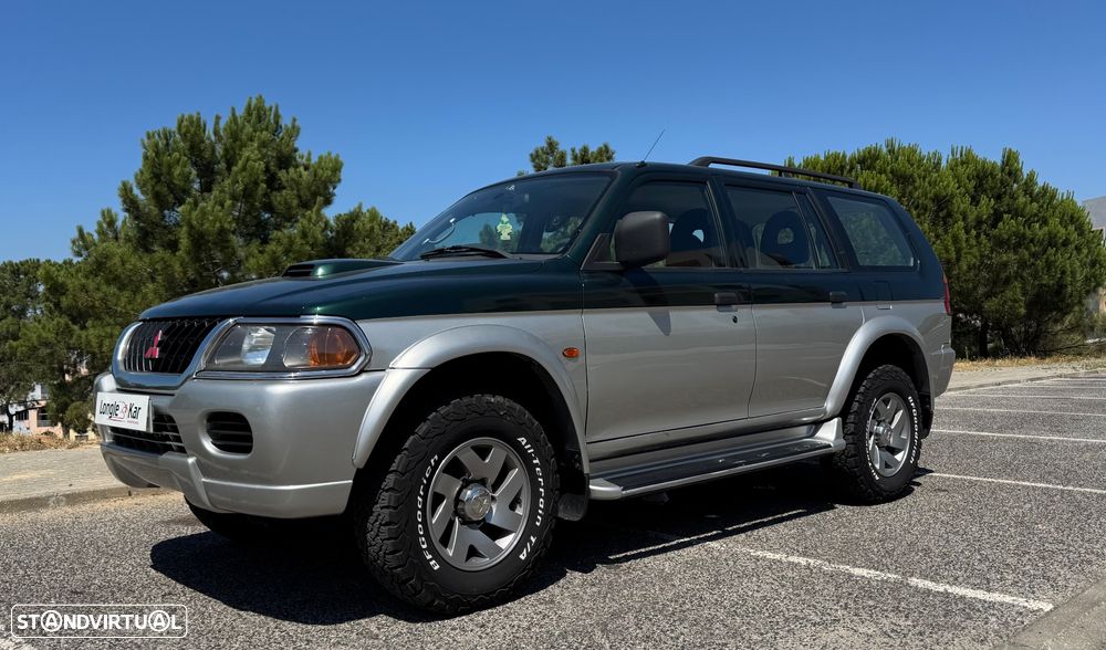 Mitsubishi Pajero Sport 2.5 TD GLS - 2