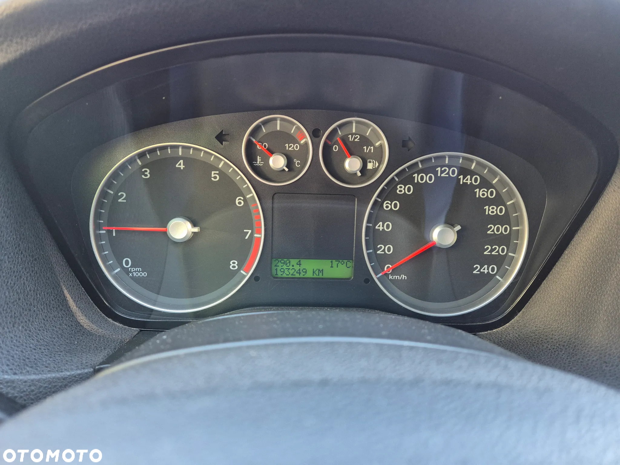 Ford Focus - 14