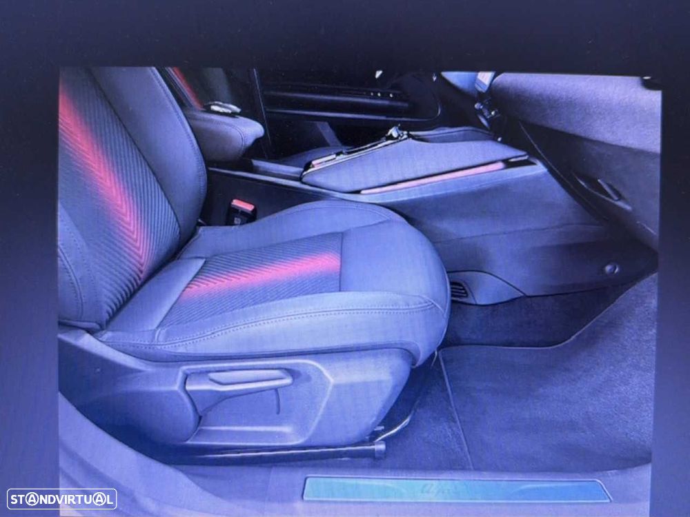 Alfa Romeo Junior Elletrica 50 kWh - 21