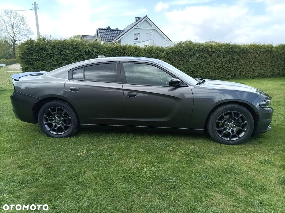 Dodge Charger - 8