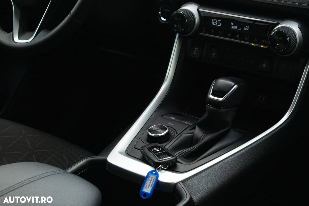 Toyota RAV4 2.5 Hybrid VVT-iE 4x4 Dynamic - 28