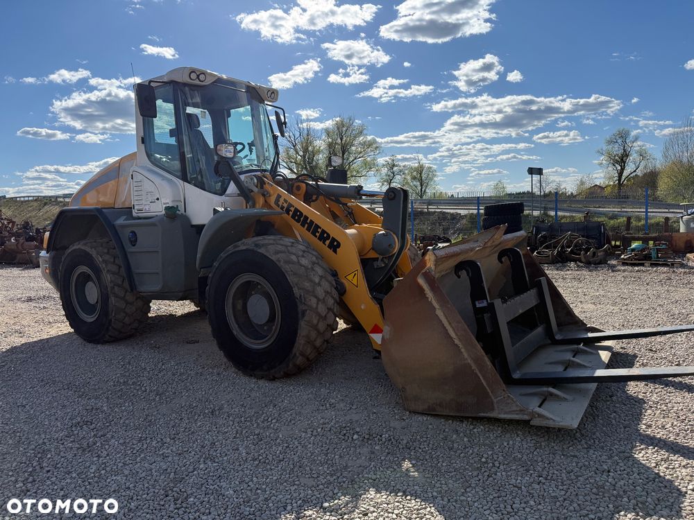 Liebherr L526 - 10