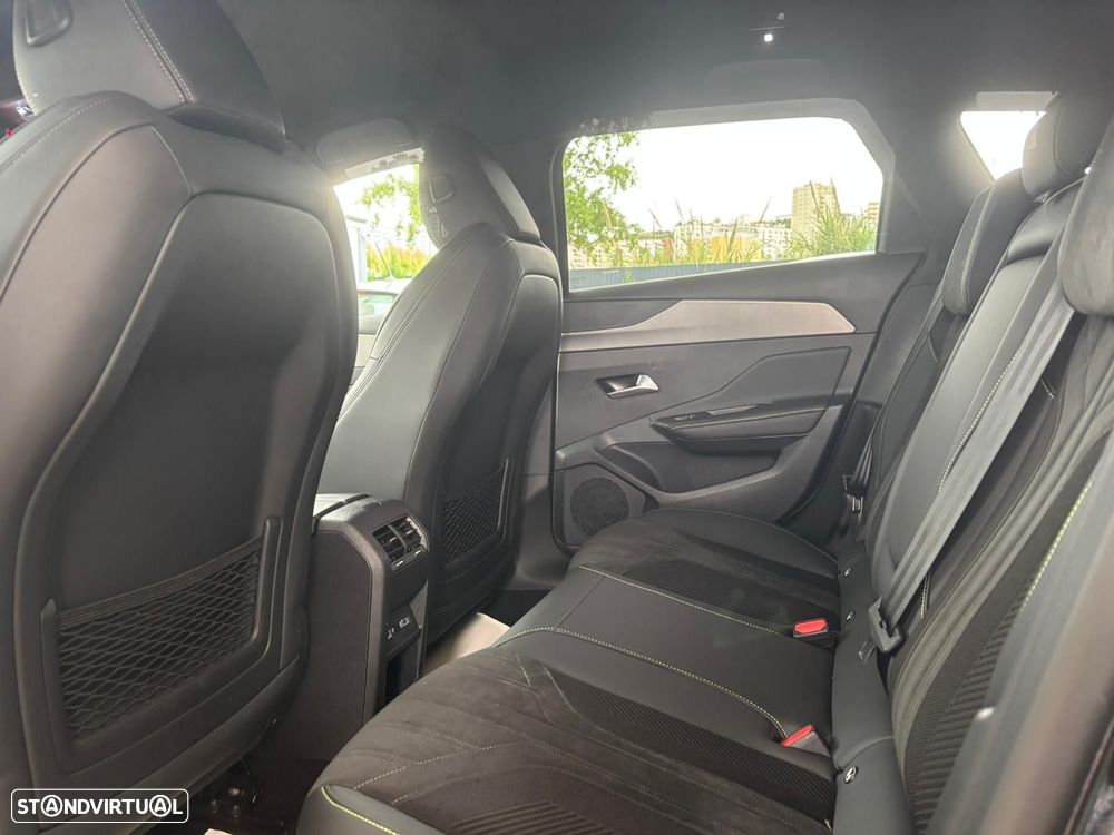 Peugeot 308 1.6 Hybrid GT Pack e-EAT8 - 43