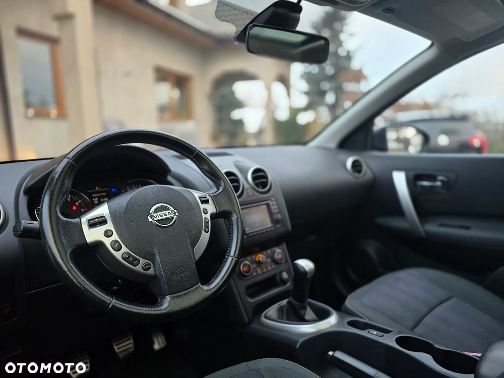 Nissan Qashqai - 22
