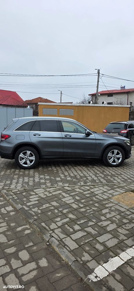Mercedes-Benz GLC 300 de 4Matic 9G-TRONIC AMG Line - 7