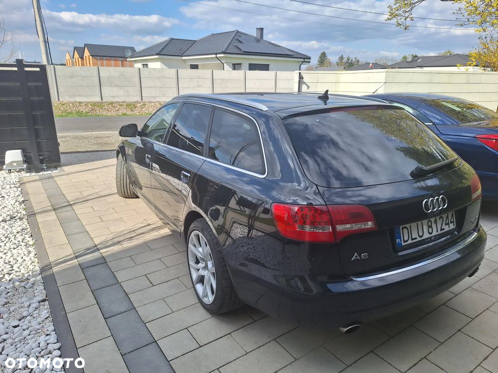 Audi A6 Avant - 32