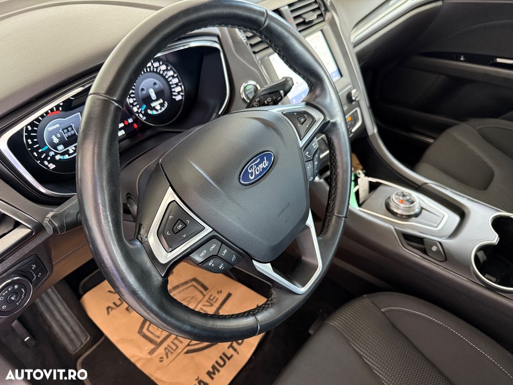 Ford Mondeo 2.0 EcoBlue Aut. Titanium - 24