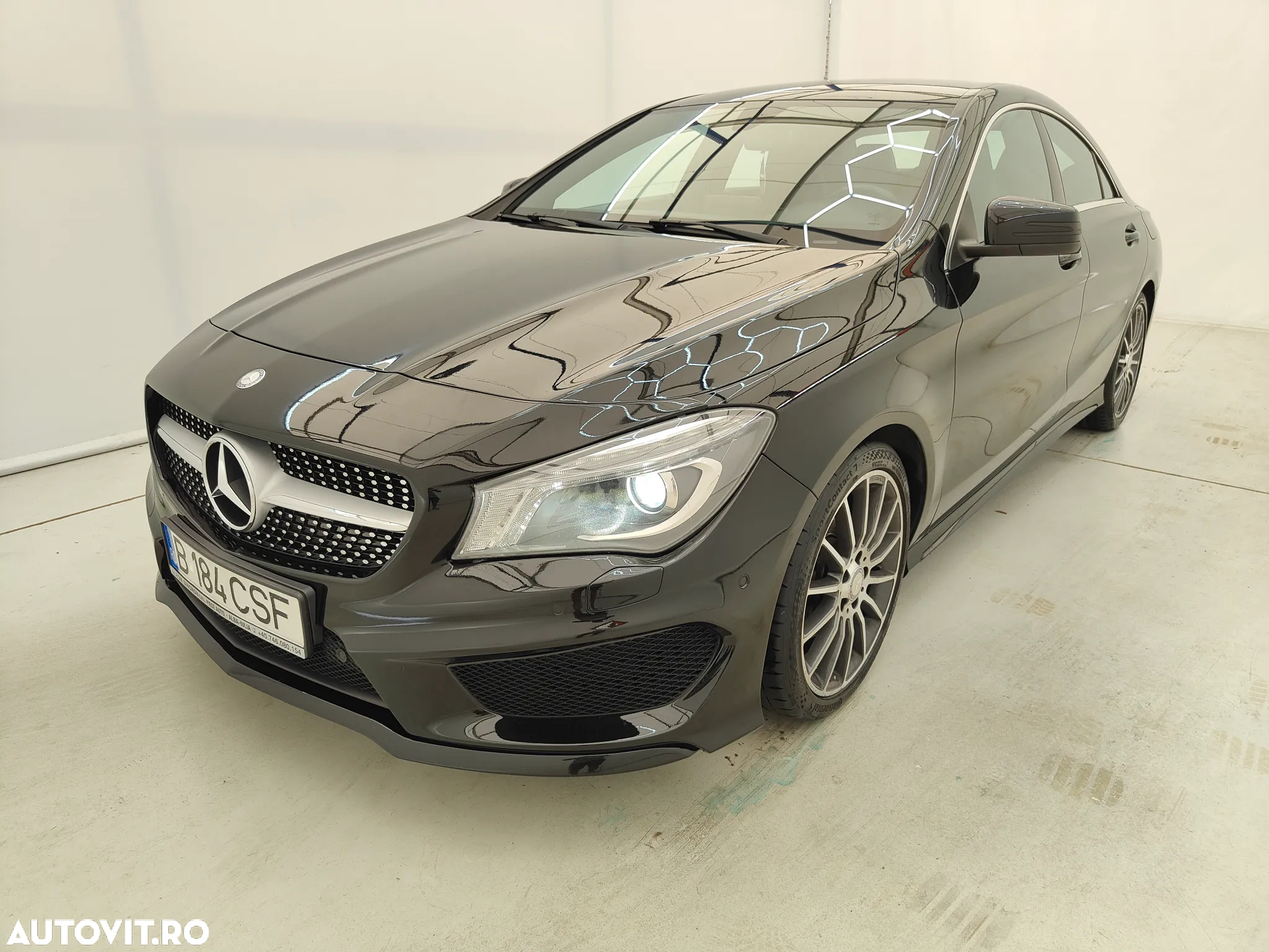 Mercedes-Benz CLA 200 AMG Line - 6