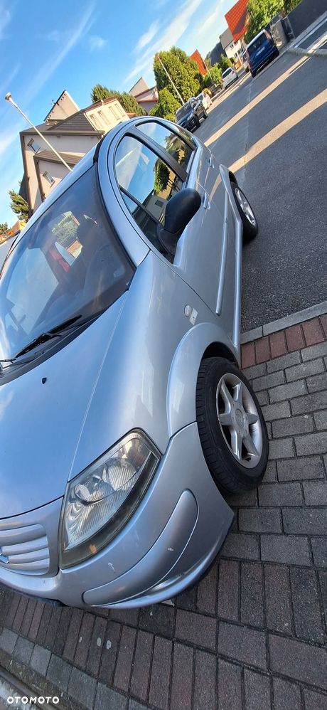 Citroën C3 1.4 HDi Senso Drive Exclusive - 4