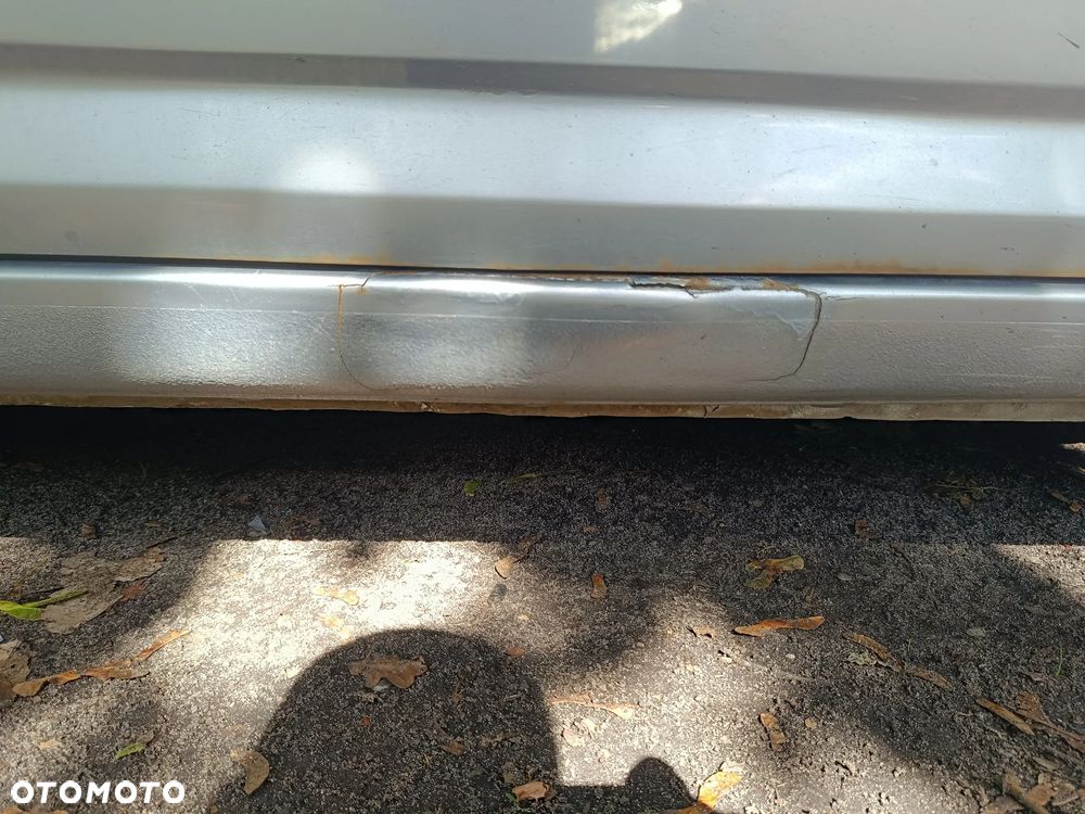 Daihatsu Sirion 1.3 - 12