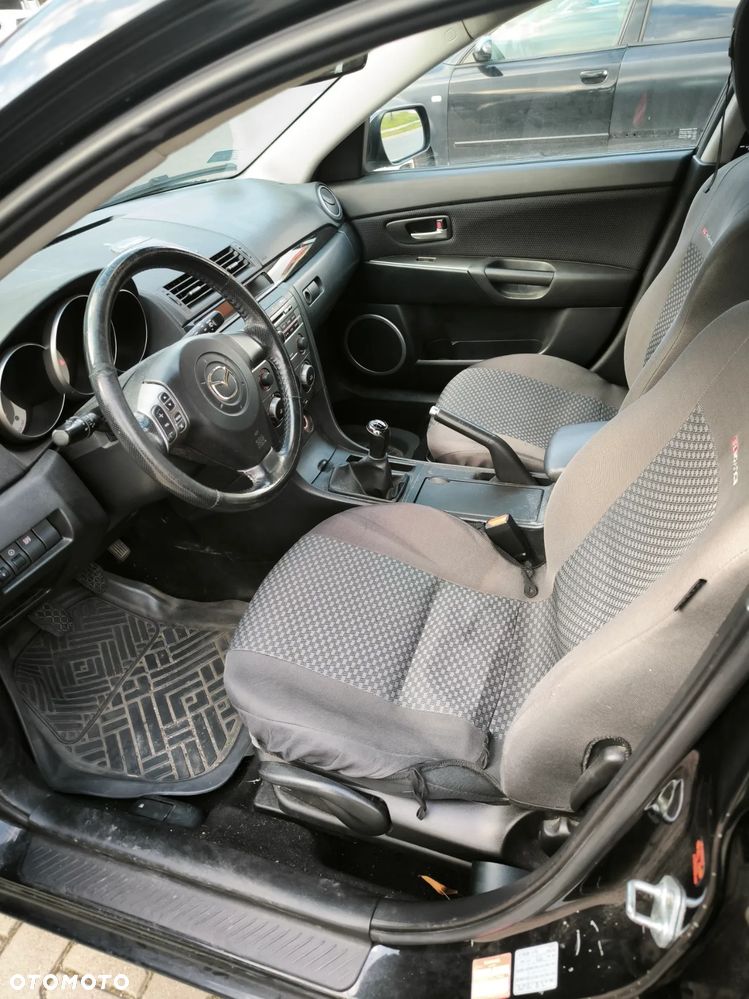 Mazda 3 2006 photo 3