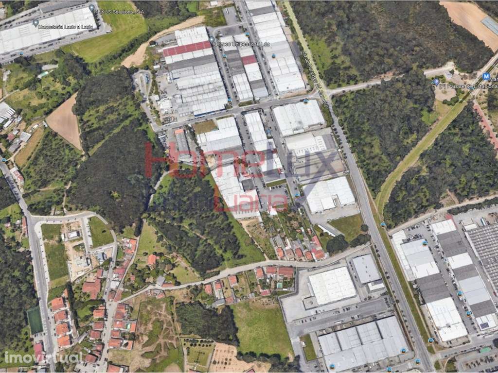 Terreno para urbanizar 25 lotes de moradias 2 e 3 frentes próximo à... - Grande imagem: 2/5