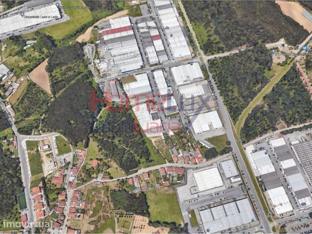 Terreno para urbanizar 25 lotes de moradias 2 e 3 frentes próximo à... - Grande imagem: 2/5
