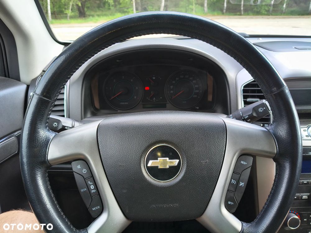 Chevrolet Captiva 2.2 D LT FWD - 10