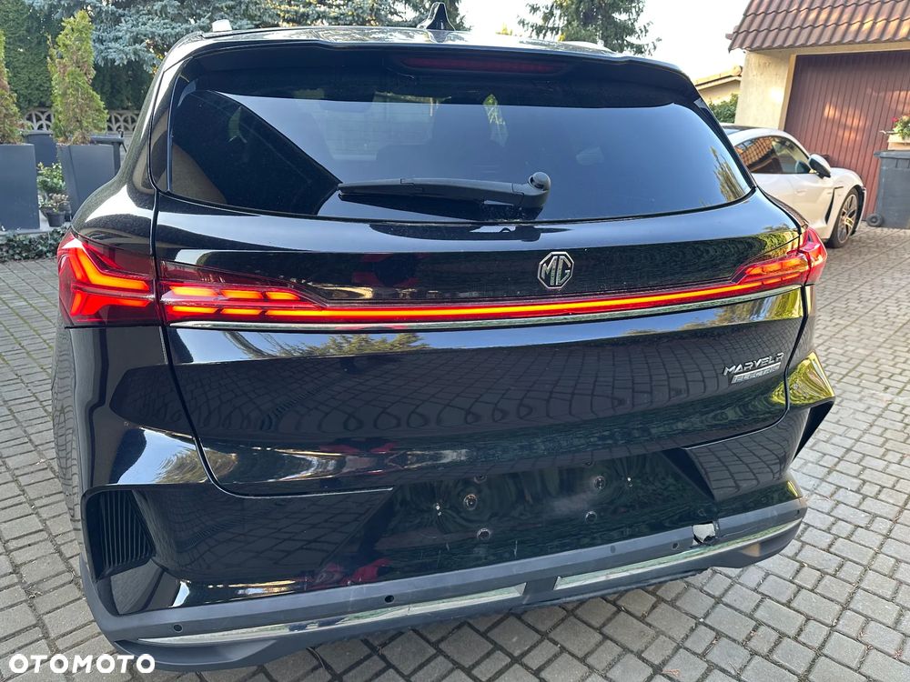 MG Marvel R Luxury - 3