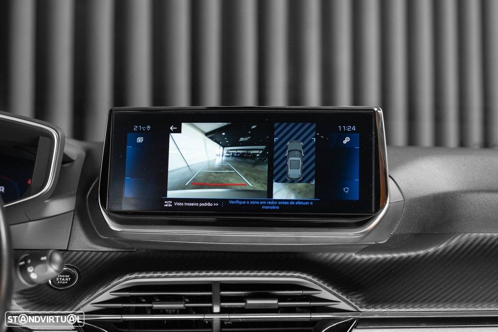 Peugeot 2008 1.5 BlueHDi Allure EAT8 - 17