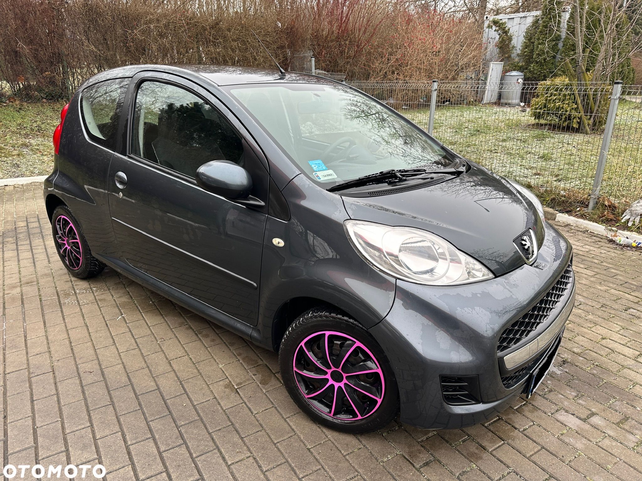 Peugeot 107 - 1