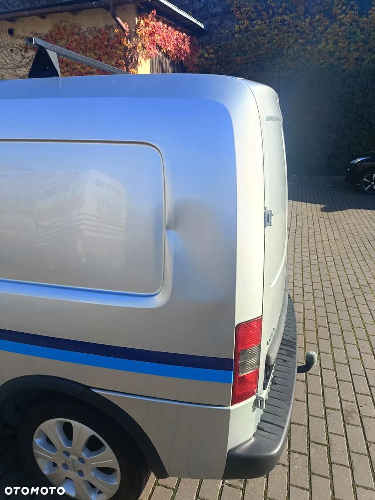 Opel Combo - 11