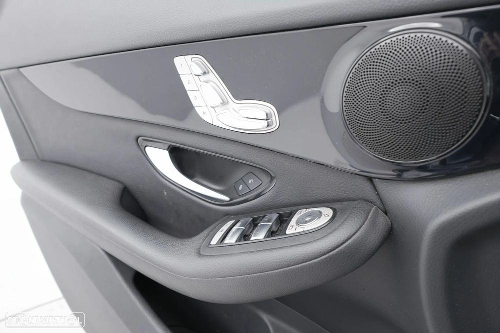 Mercedes-Benz GLC 300 de Coupé 4Matic - 21