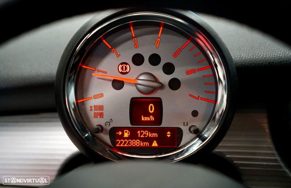 MINI 3 Portas Cooper SD - 9