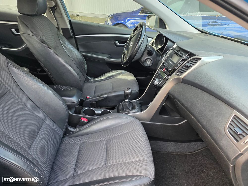 Hyundai i30 1.6 CRDI STyle - 10