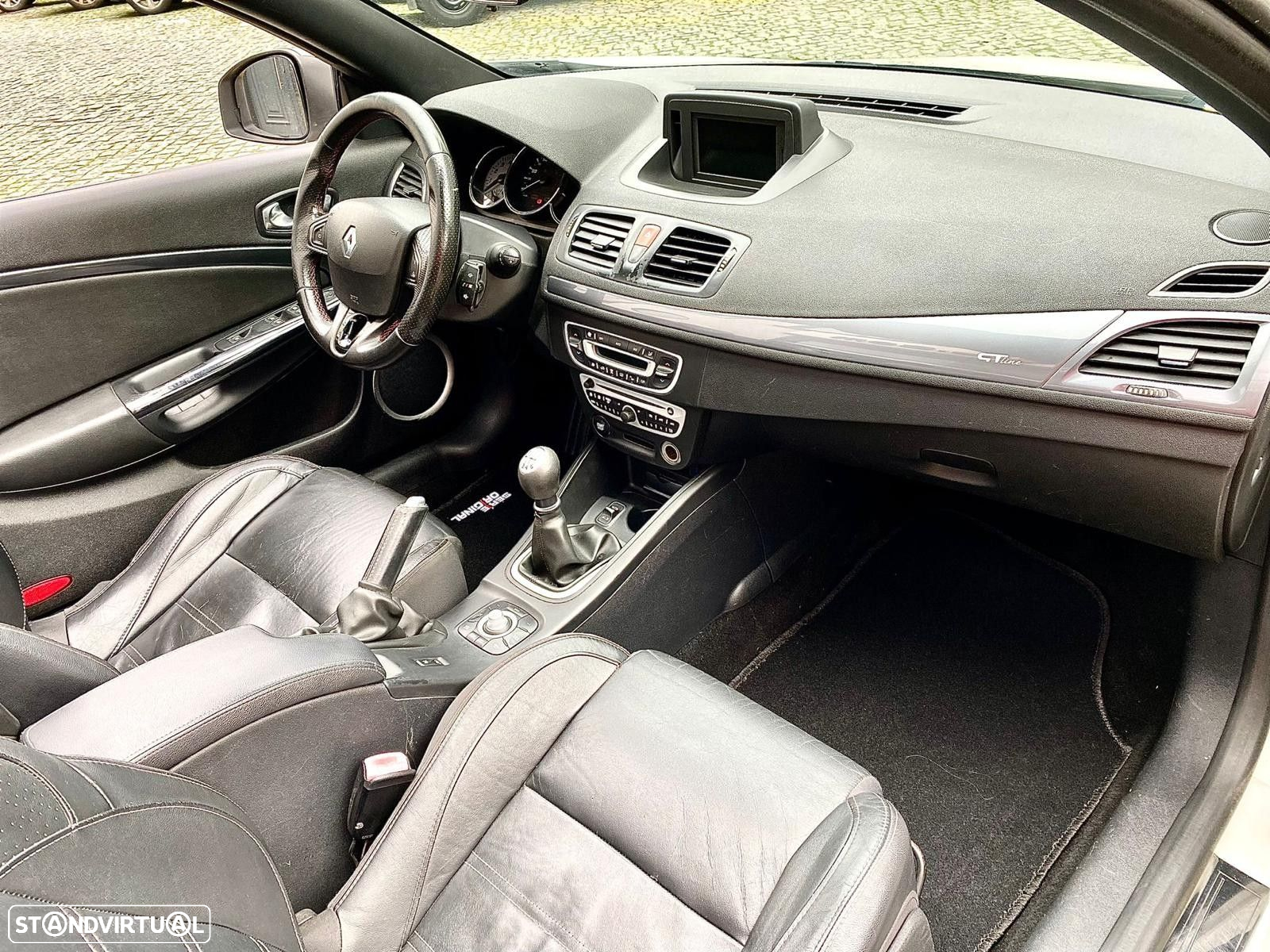 Renault Mégane CC 1.5 dCi GT Line SS - 31